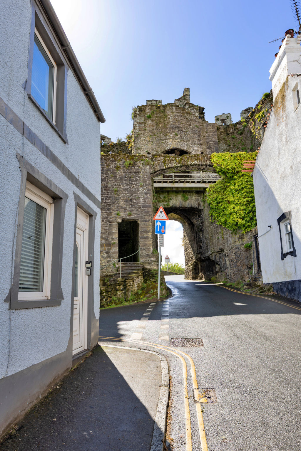 Ty Pen Y Bryn, Castle Views - Buiten