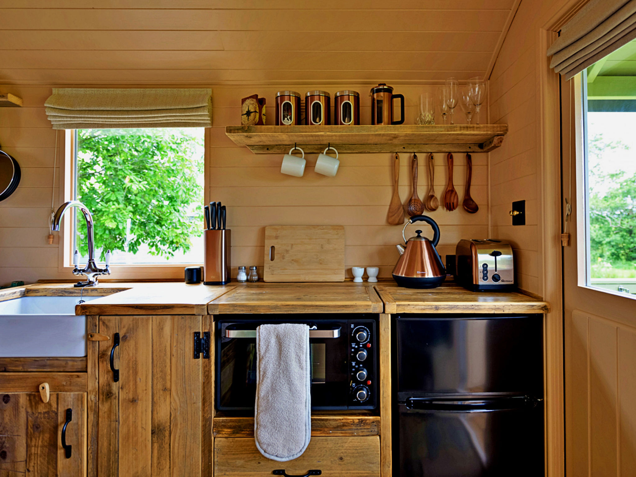 'Marared' Gypsy Hut
