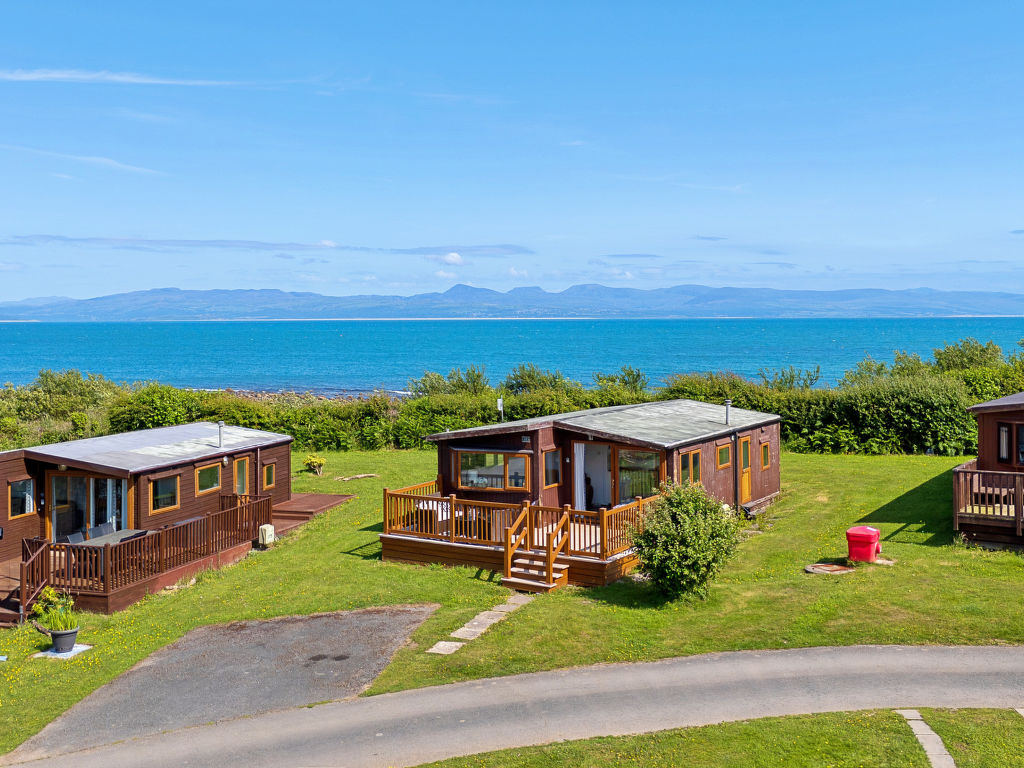 Interhome Forest Lodge