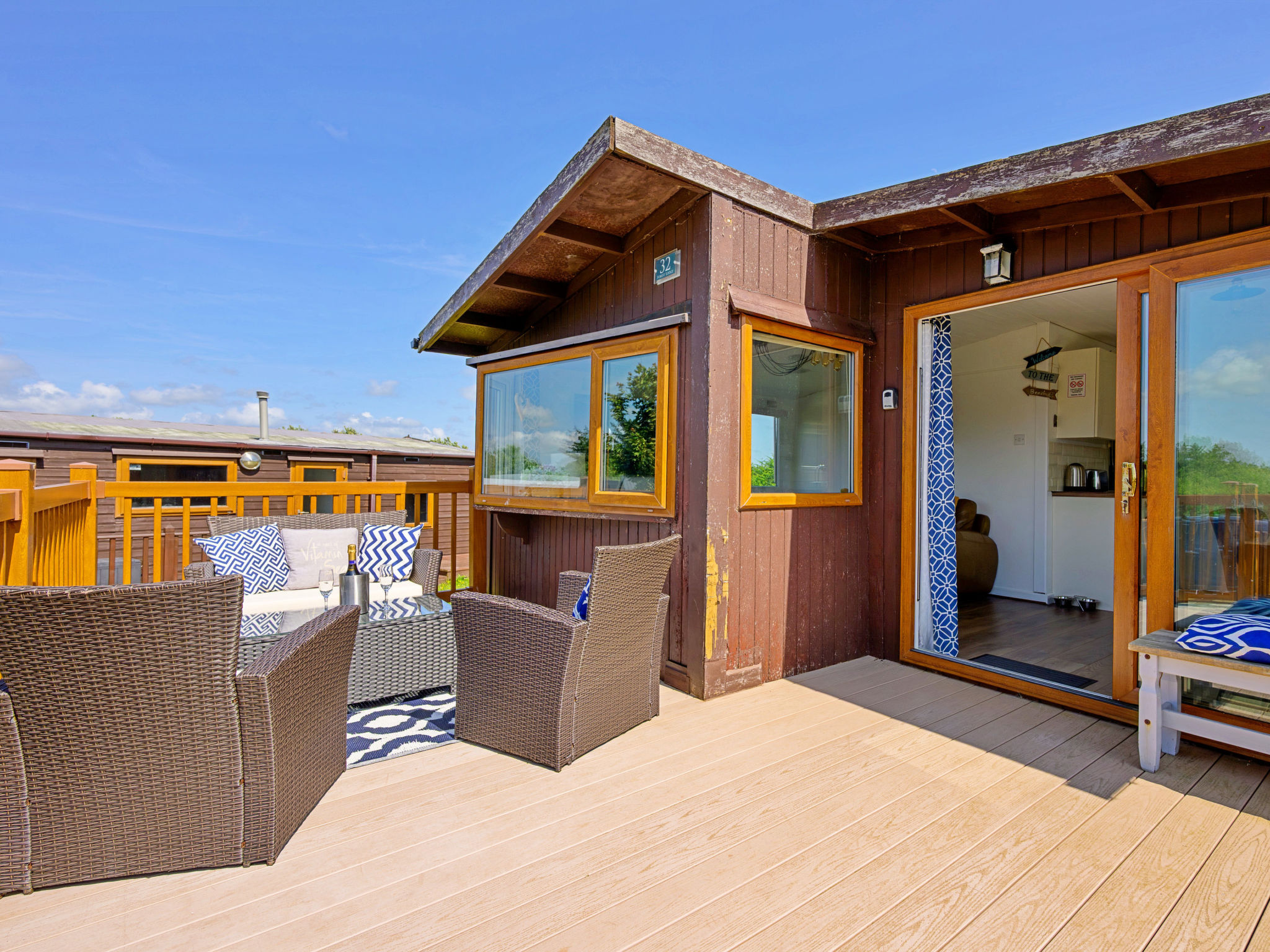 Forest Lodge-Draußen