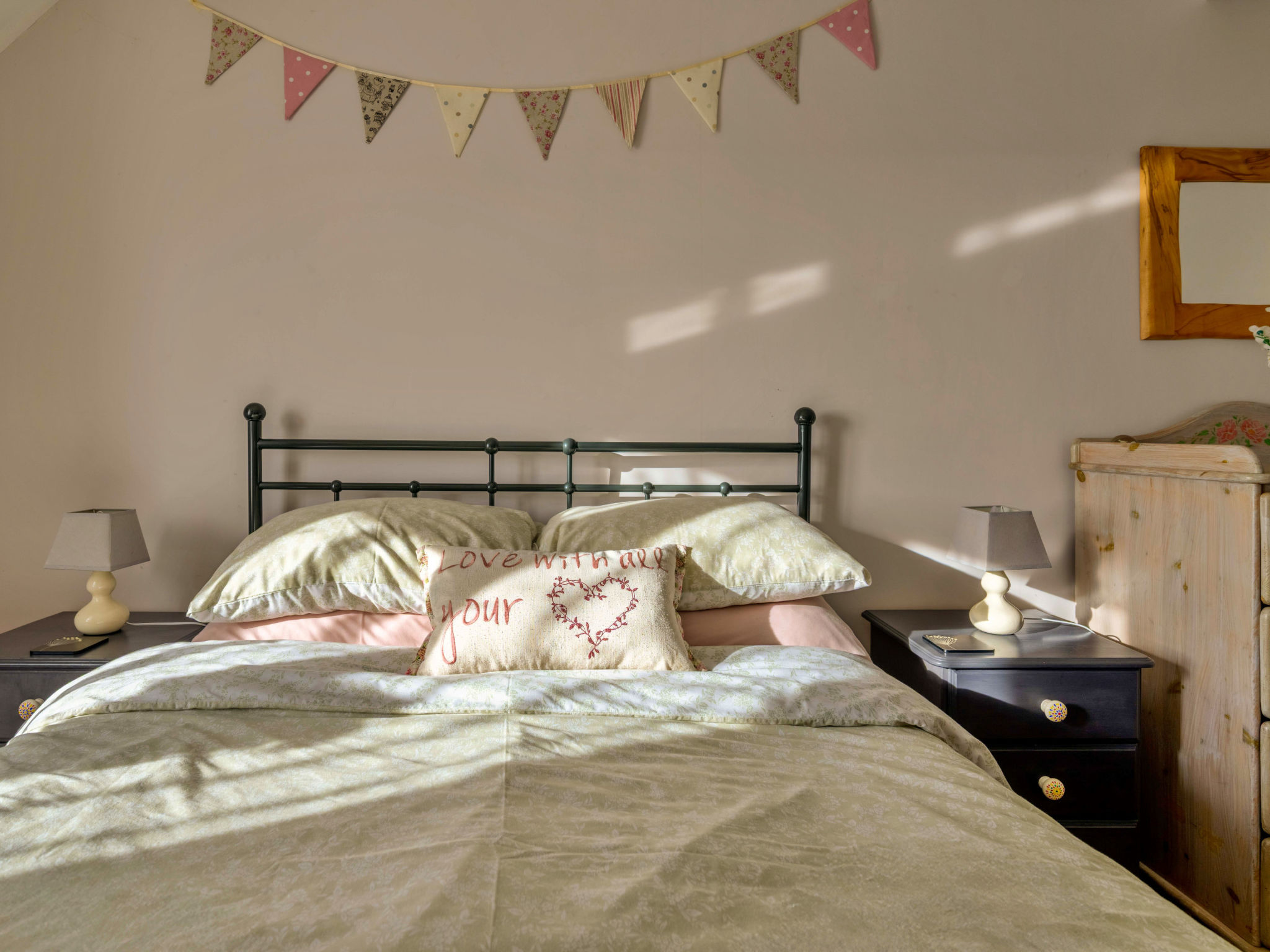 Penrhos Sea Cottage - Binnen