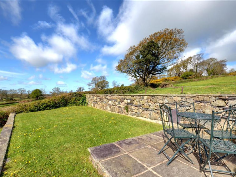 Llanfaglan House