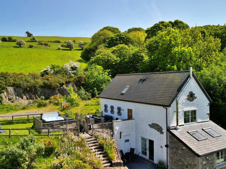Conwy accommodation cottages for rent in Conwy apartments to rent in Conwy holiday homes to rent in Conwy