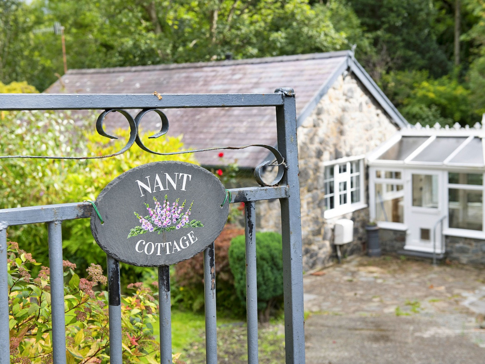 Nant Cottage-Draußen
