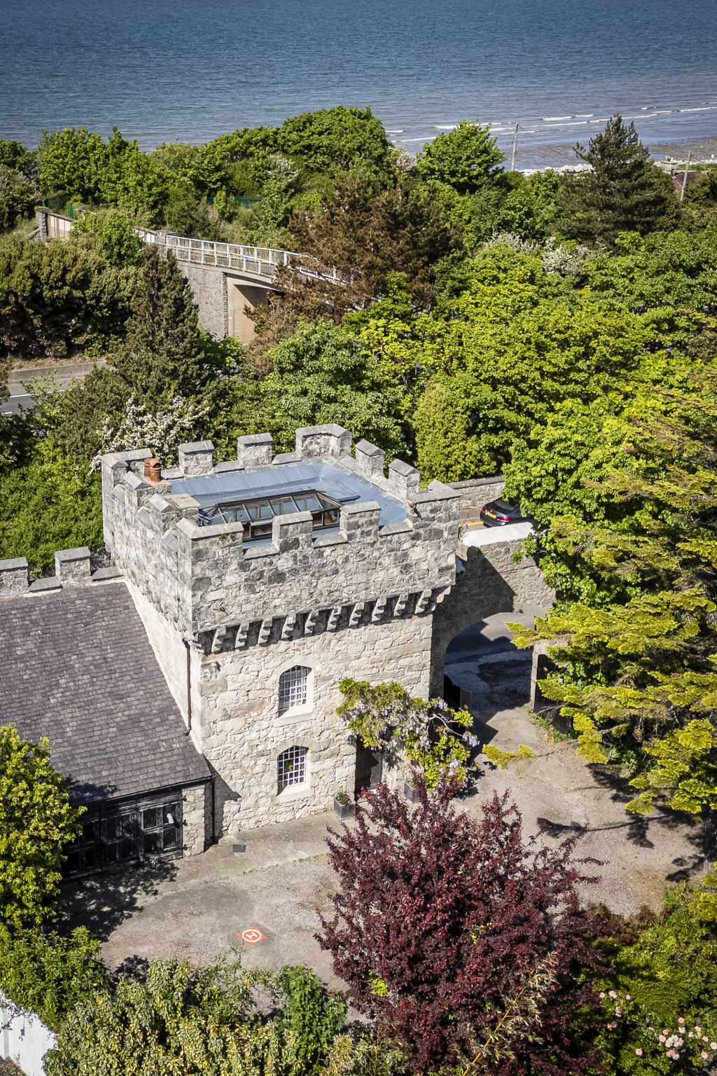 Hen Wrych Hall Tower-Outside