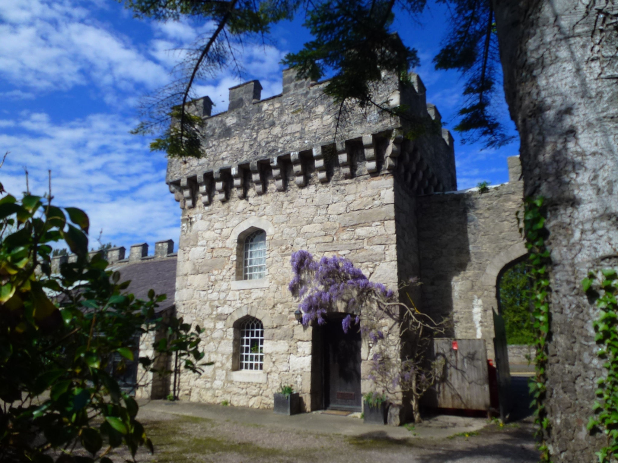 Hen Wrych Hall Tower-Outside