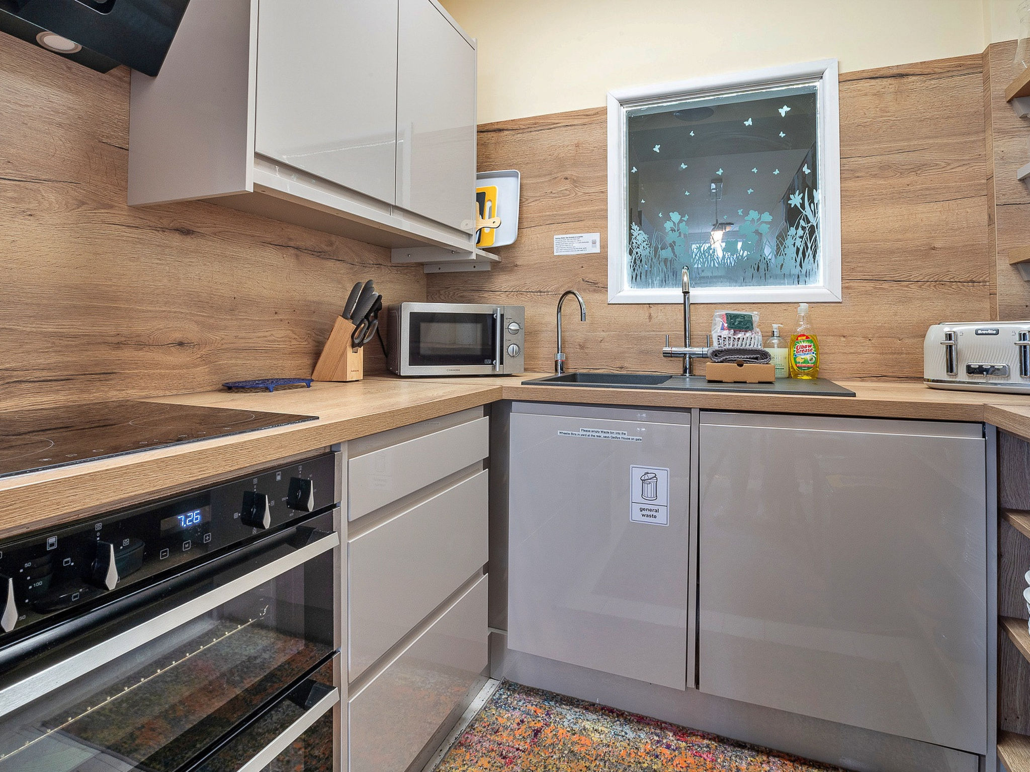 Photo of GB6779.650.1