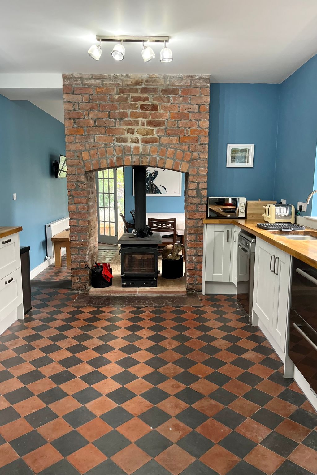 Apfel-Häuschen-Binnen