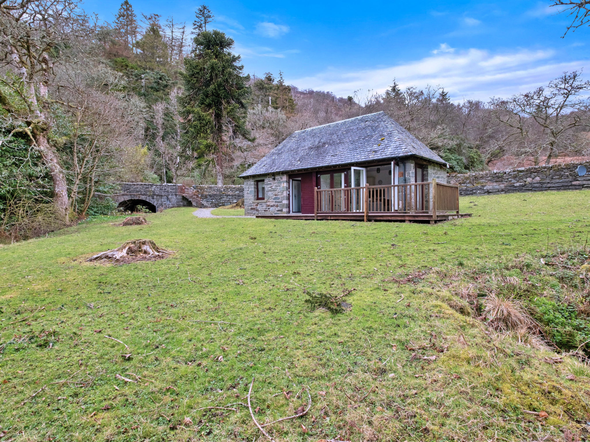 The Turbine House-Dehors