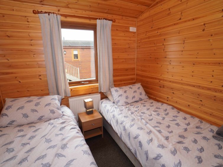 Photo of Loch Leven Lodge 11