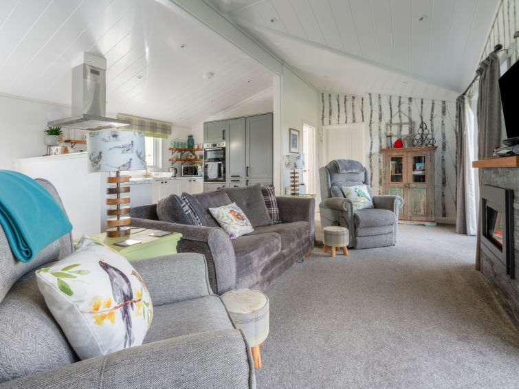 Photo of Loch Leven Lodge 16 Robin's Nest