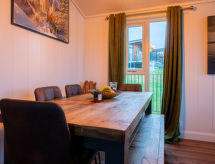 Dom Loch Leven Lodge 25 East