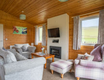 Vrijstaand chalet direct aan Loch Leven met uitzicht op de bergen - thumbnail 6
