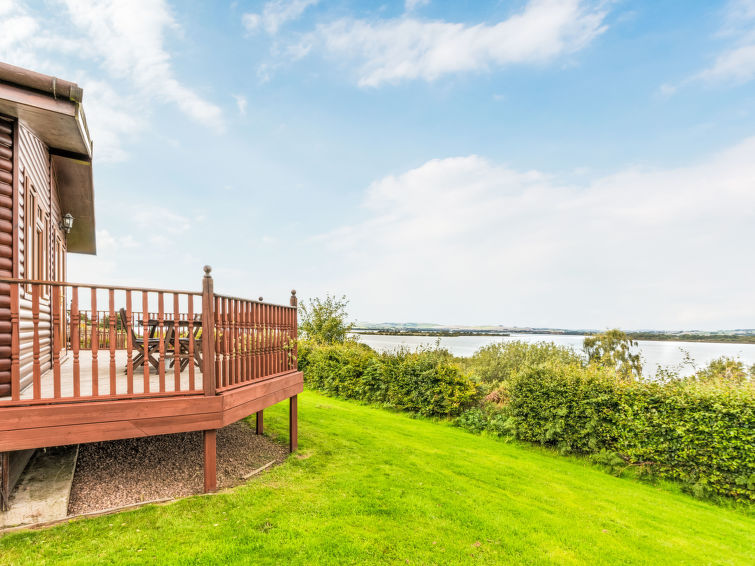 4-persoons vrijstaand chalet aan het meer in Kinross in Kinross