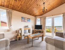 Vrijstaand chalet aan Loch Leven met 2 slaapkamers en uitzicht op het meer - thumbnail 2