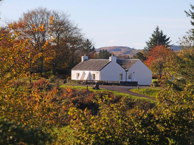 Slide6 - Tigh Grianach