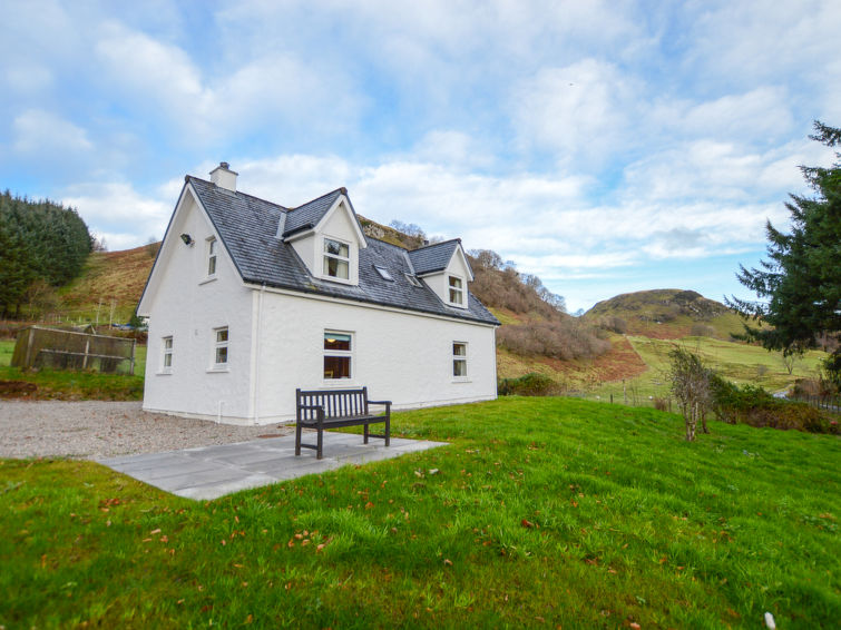 Achalic Beag Accommodation in Loch Aline