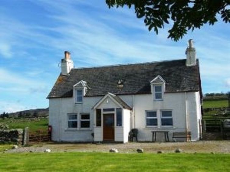 "Leduckie", 4-kamers cottage. Comfortabel en gezellig ingericht: woon-/eetkamer met eettafel en TV (Flatscreen TV). 1 2-pers. kamer met 1 2-pers bed. Keuken (oven, afwasmachine, 4 keramische glas kook..