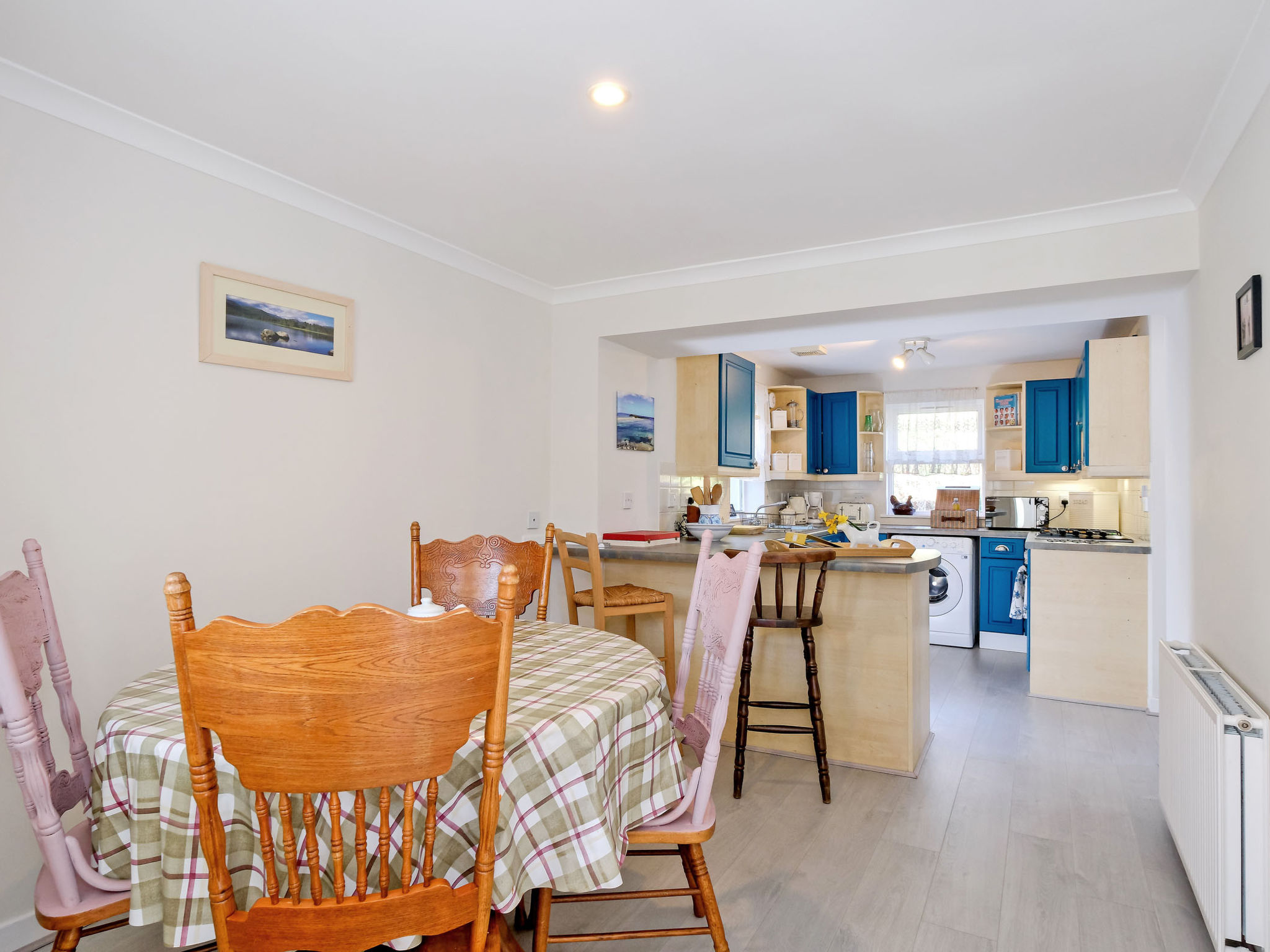 Corrennie School Cottage-Dedans