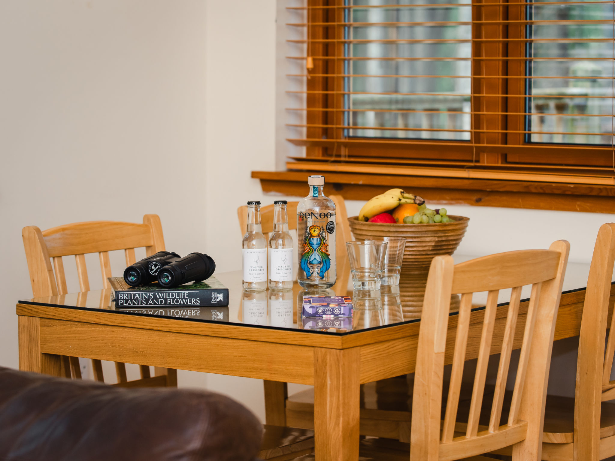 Red Squirrel Lodge - Inside