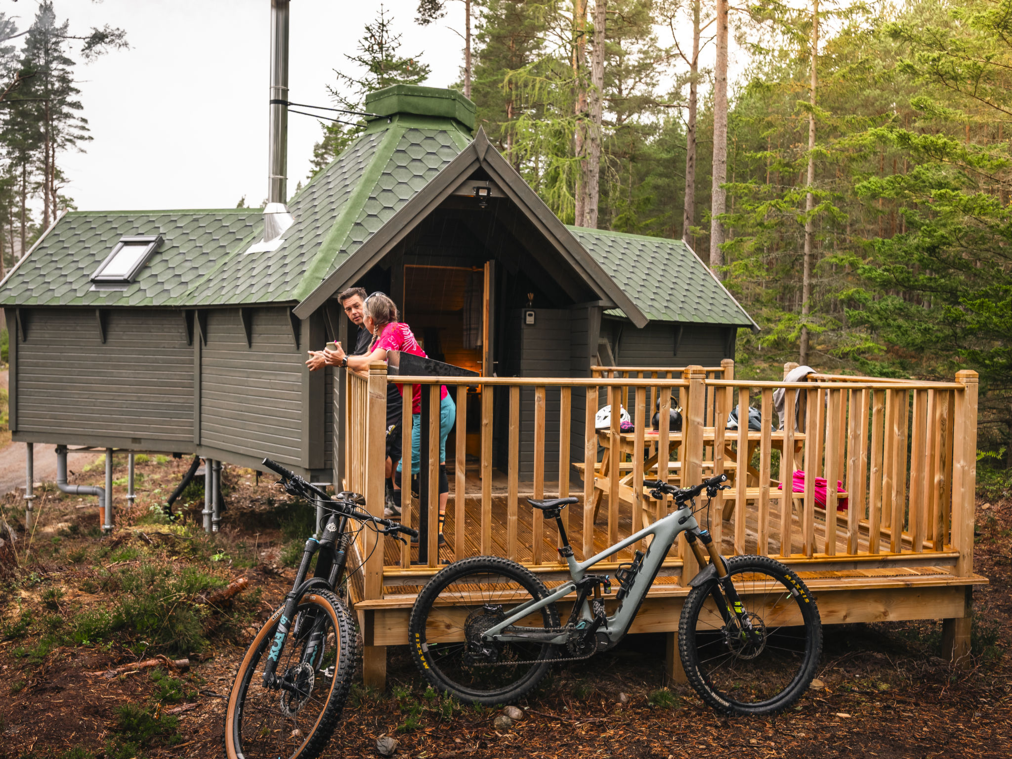 Ghillie’s Bothy-Outside