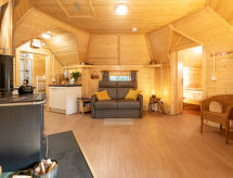 Hazel Bothy: knusse blokhut voor 3 in Cairngorms National Park - thumbnail 1