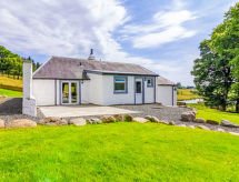 Keepers Cottage: Vrijstaande woning met hot tub en uitzicht bij Glenshee - thumbnail 1