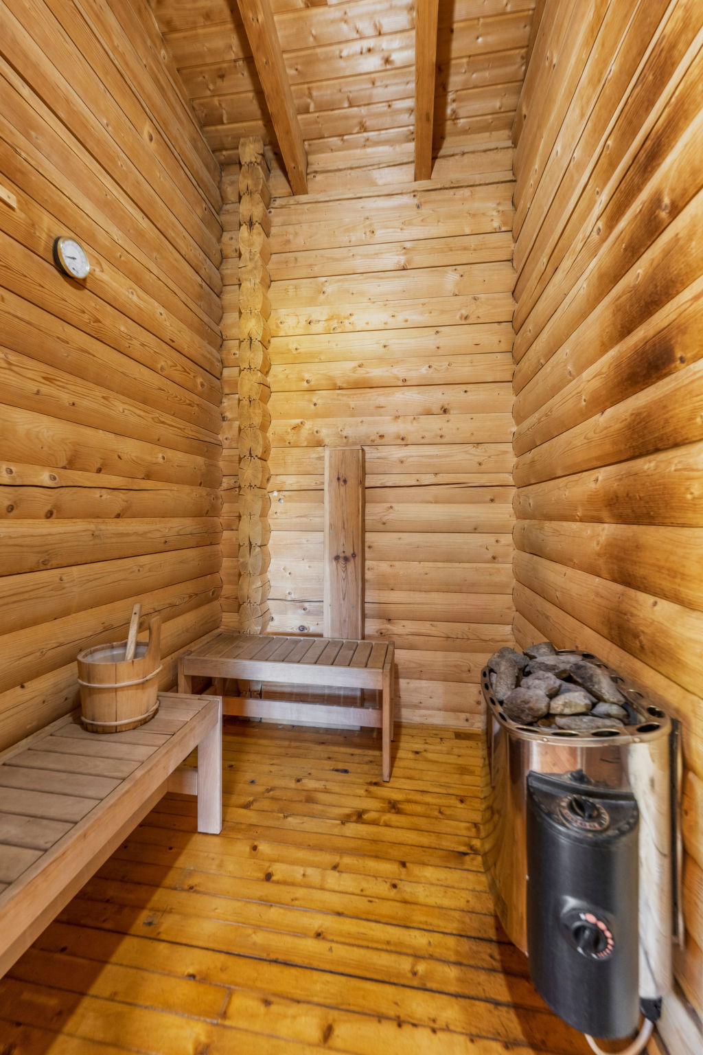 Cragdhu Log Cabin-Dedans
