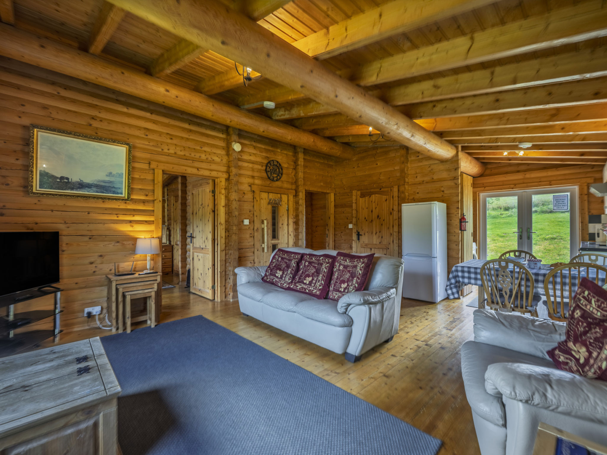 Cragdhu Log Cabin-Dedans