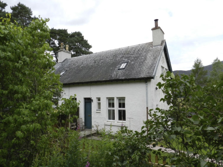 2 Railway Cottage Accommodation in Cairngorms