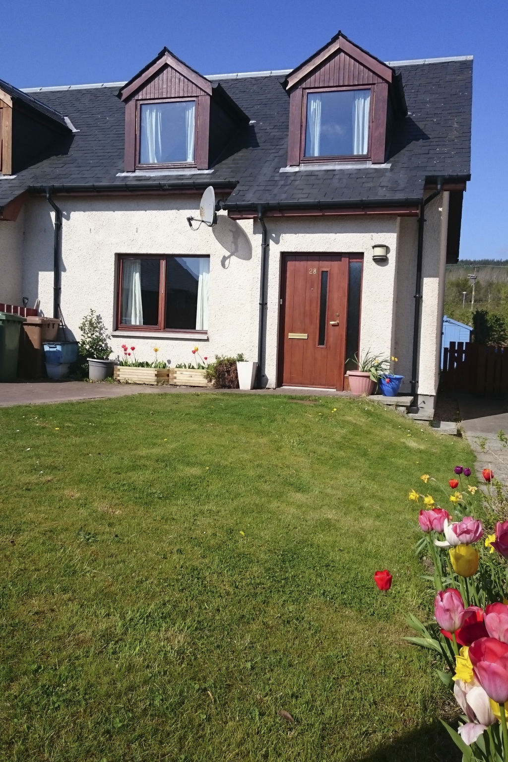 Photo of mit Garten im schottischen Hochland