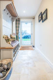 Luxe cottage Kennel House: 20 meter van Loch Ness met uitzicht op de bergen - thumbnail 5