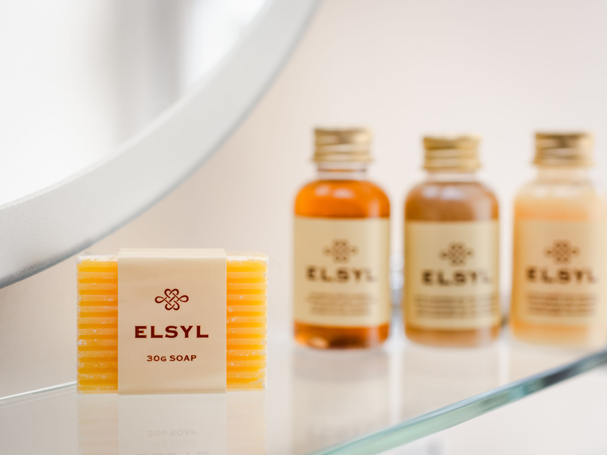 Corrimony View-Inside