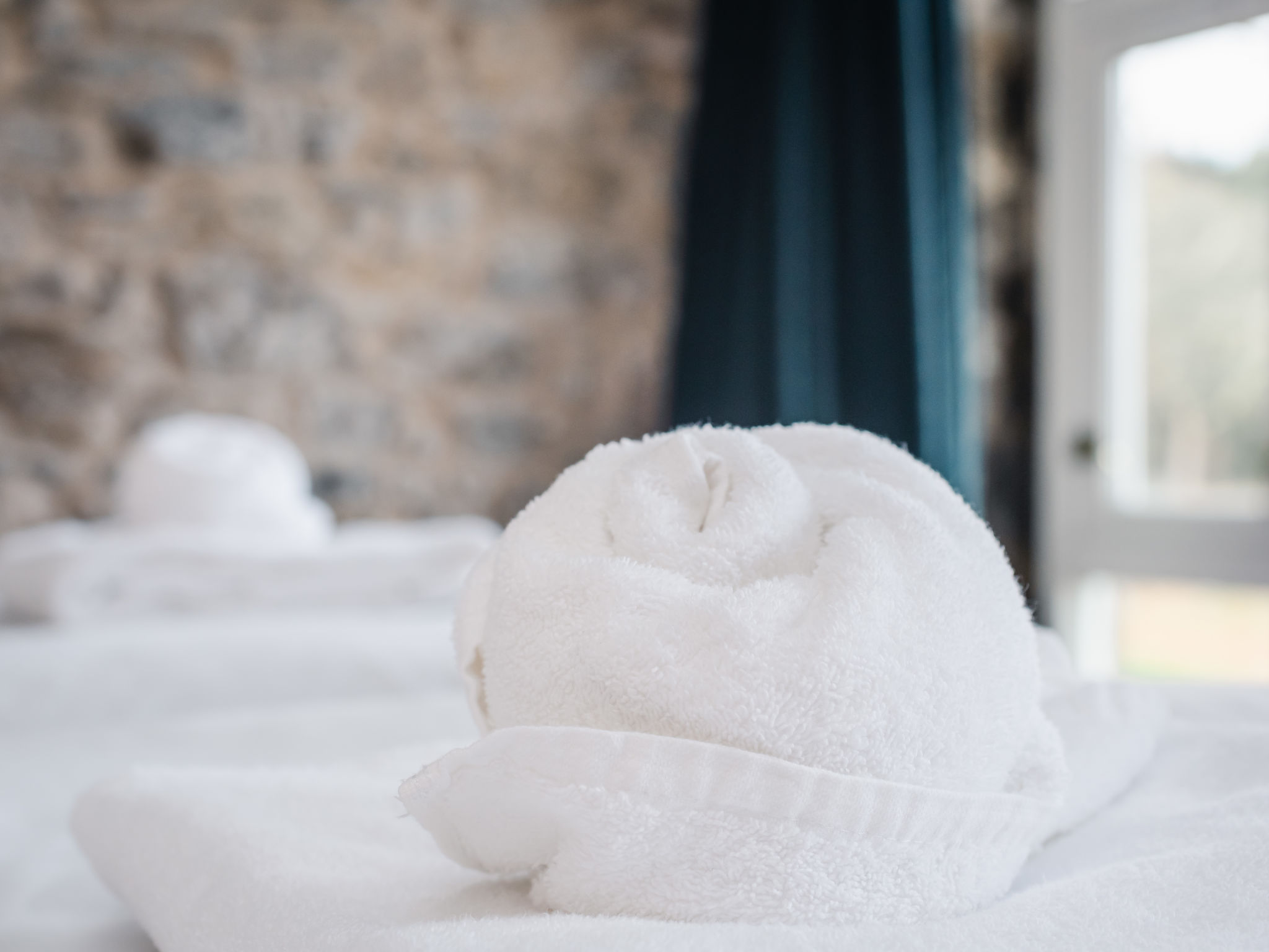 Corrimony View-Inside