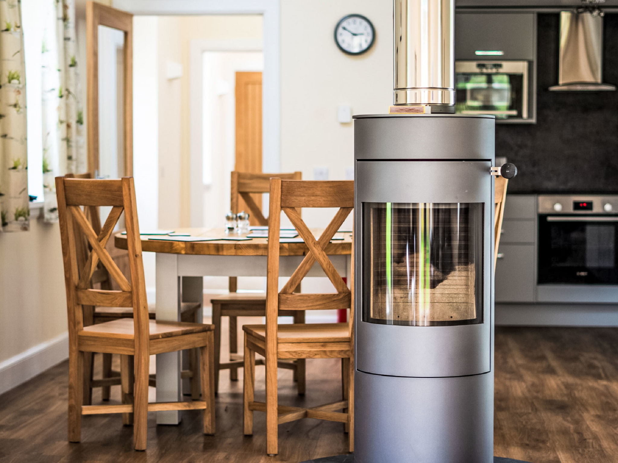 Corrimony View-Outside