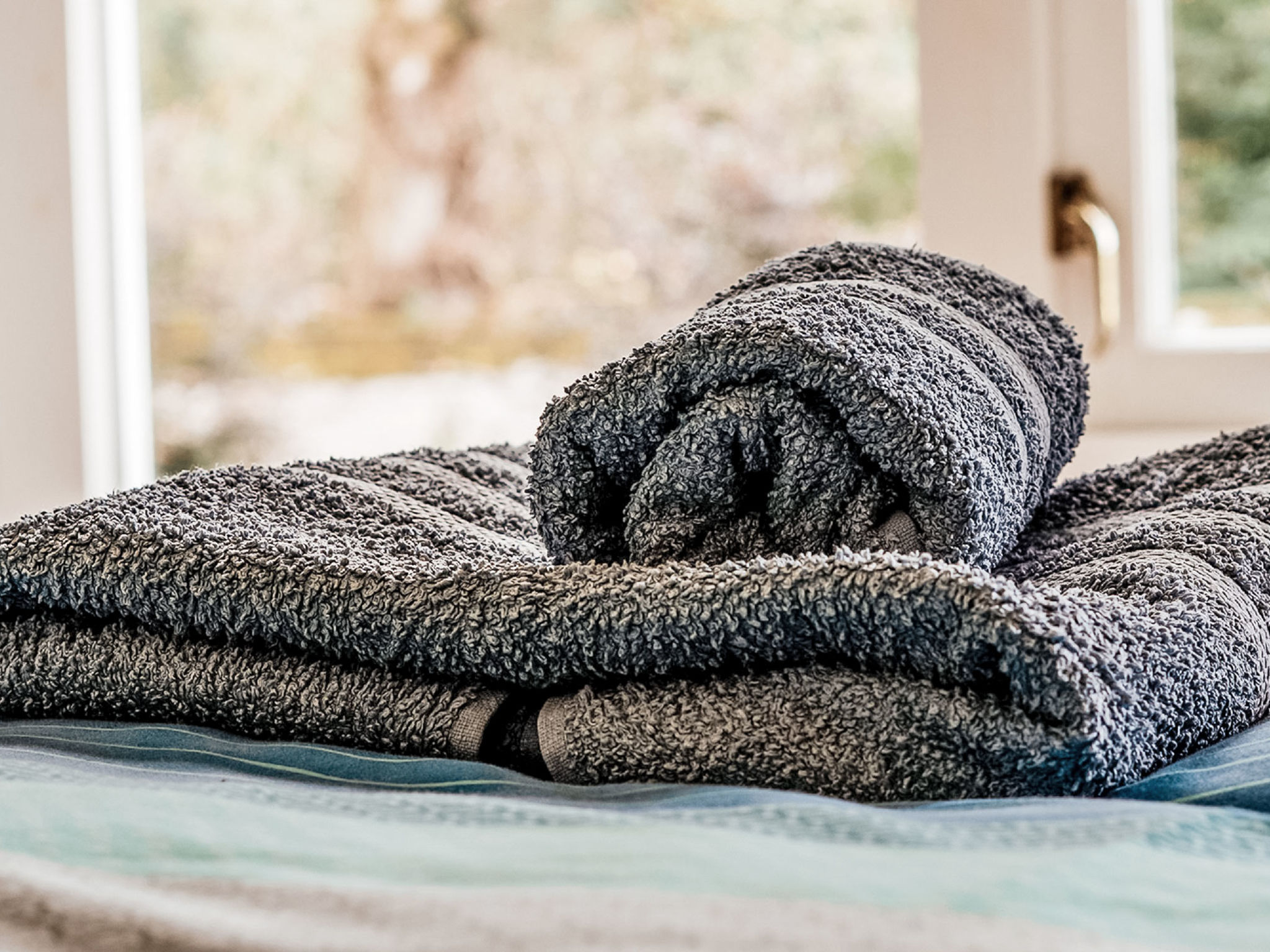 Corrimony View-Inside