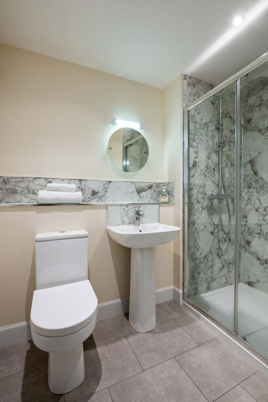 Corrimony View-Inside