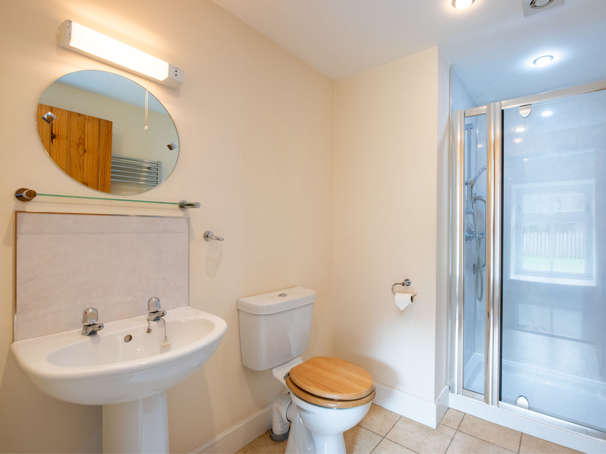 Corrimony View-Inside