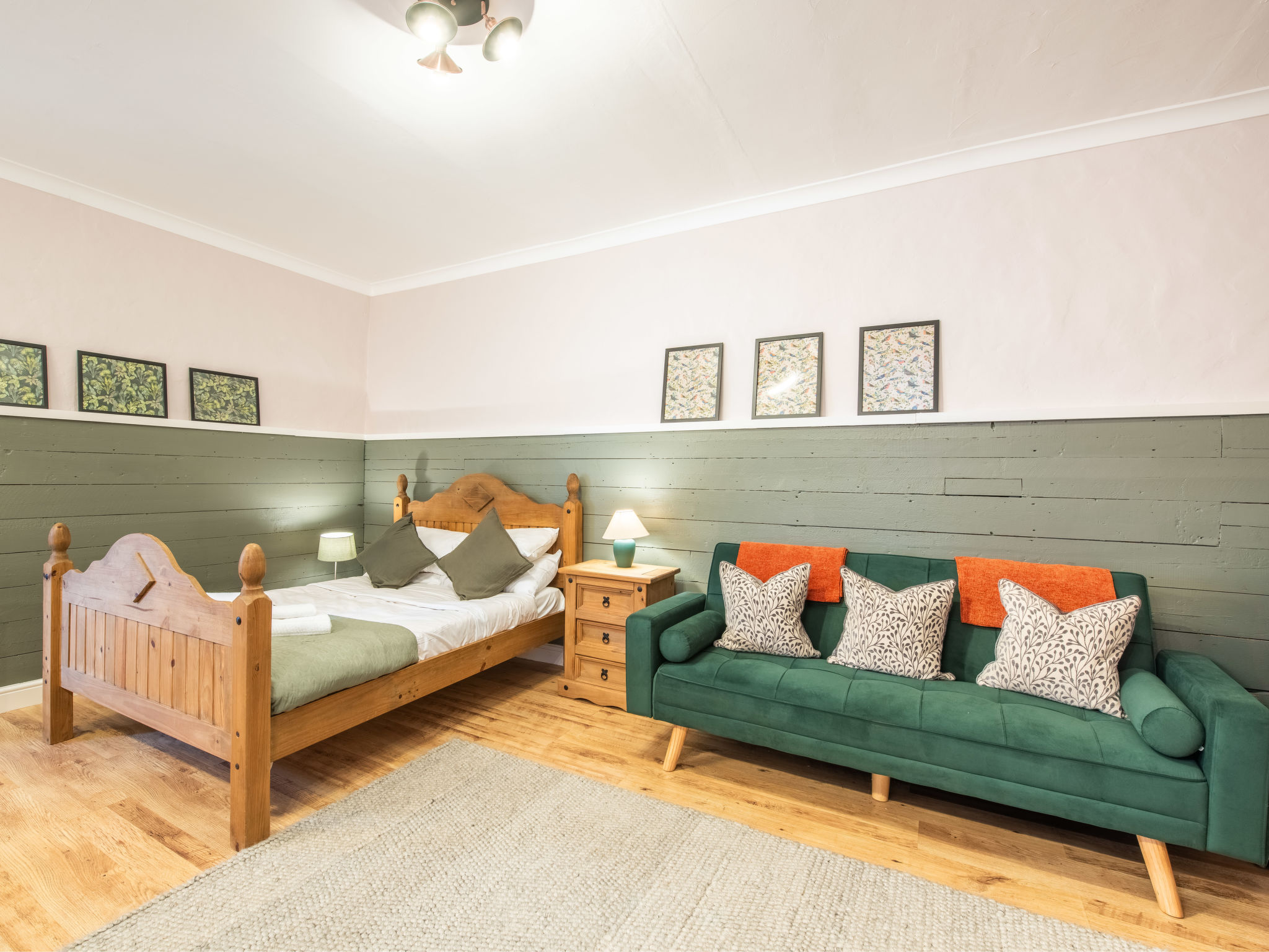 Photo of Highland Garden Room (No kitchen)