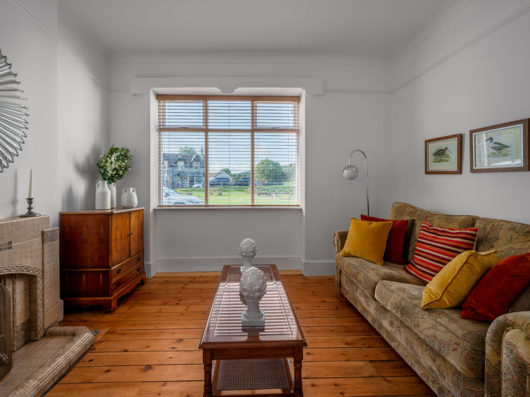 Search and Stay destination Drumnadrochit, Scotland - United Kingdom from AU$ 406. Sullivan