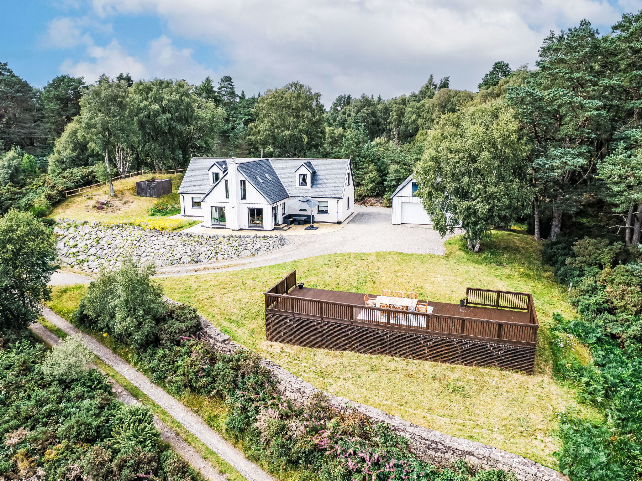Drover's Lodge-Buiten