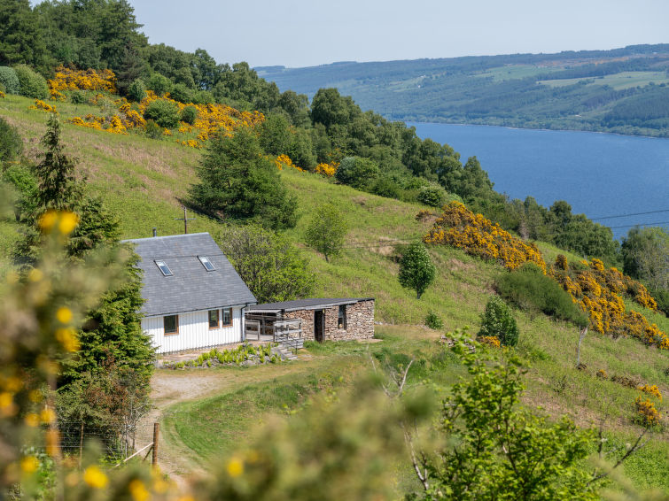 Peter’s Shed Accommodation in Drumnadrochit