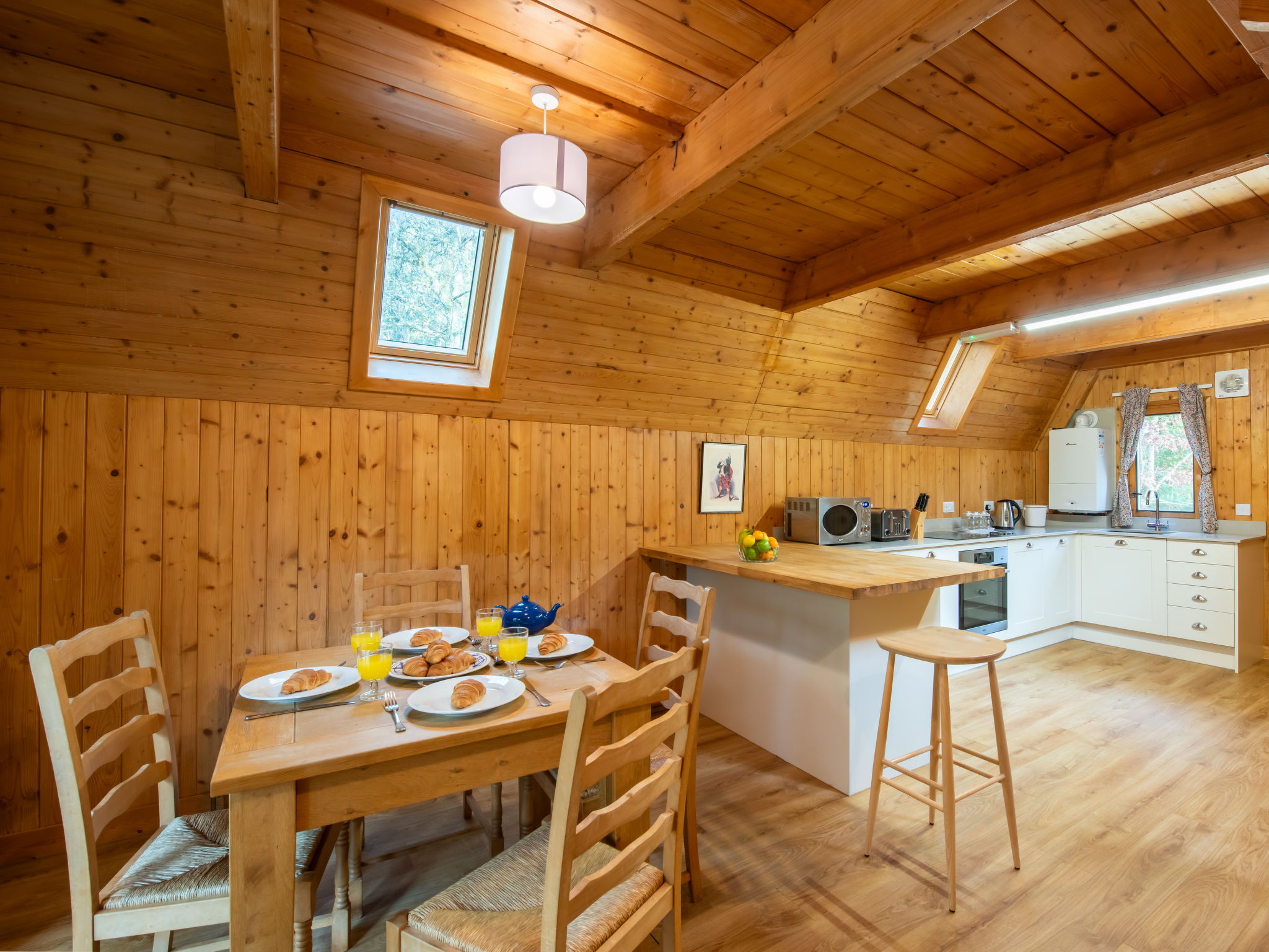 Photo of Birch Rowan Combi