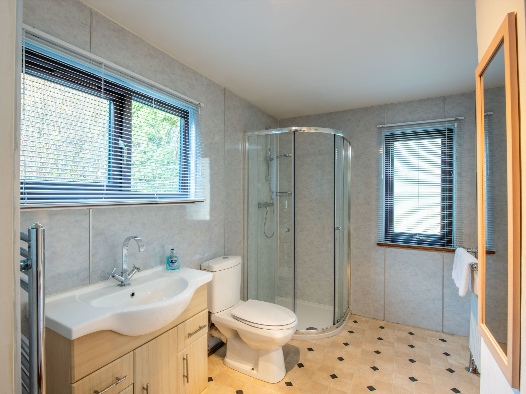 Photo of Fishermans Riverside Combi