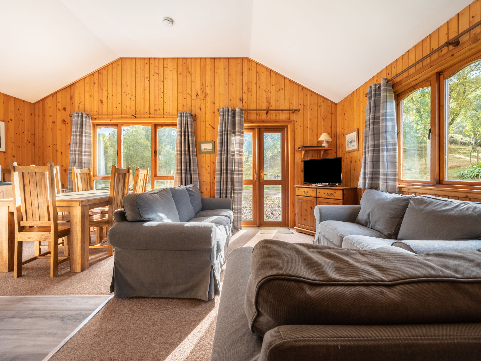 Photo of Loch Meiklie 3 bed