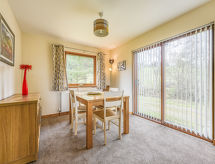 Moderne bungalow nabij Loch Ness met panoramisch uitzicht - thumbnail 3