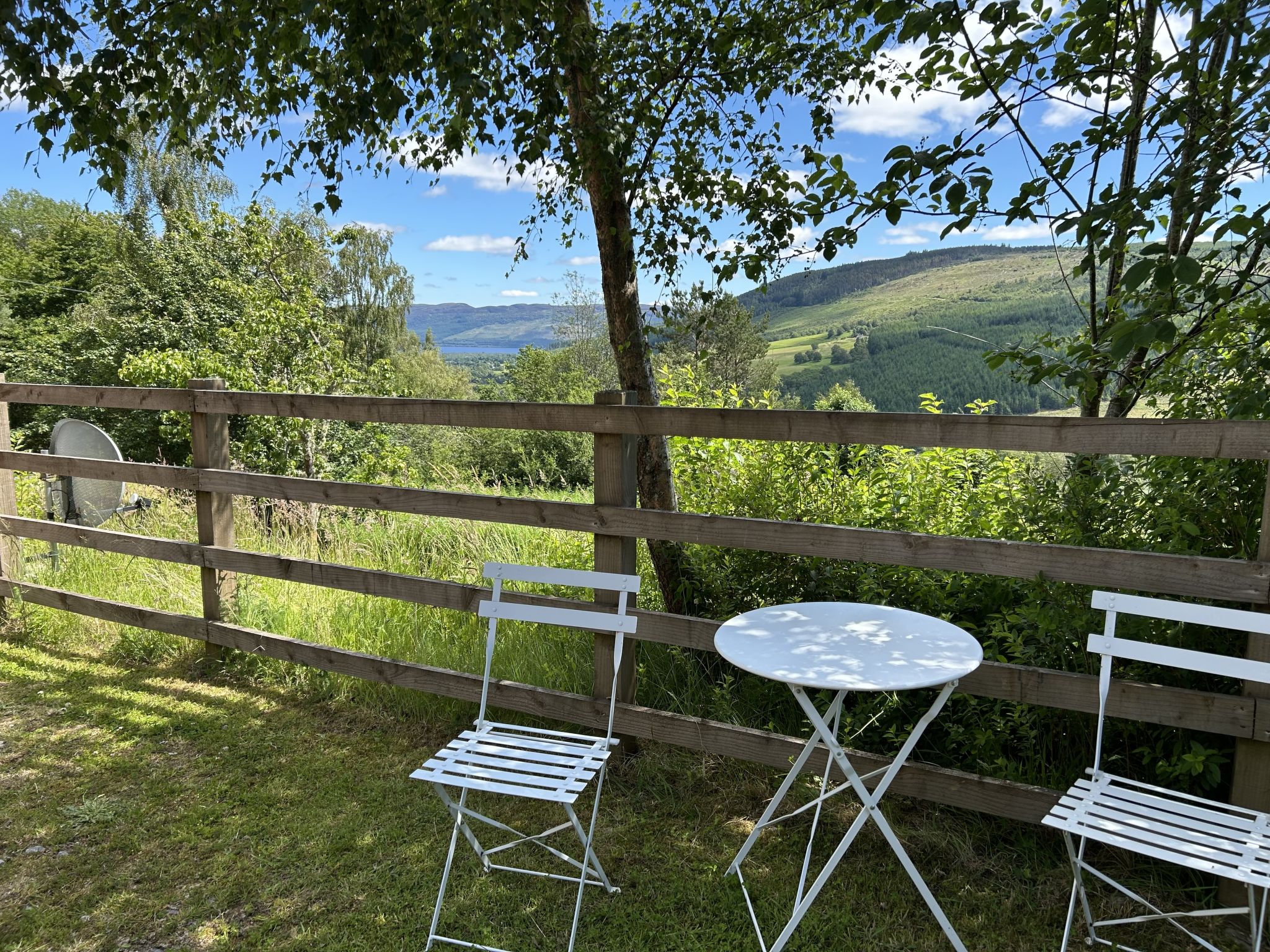 Highland Hilltop Retreat - Buiten