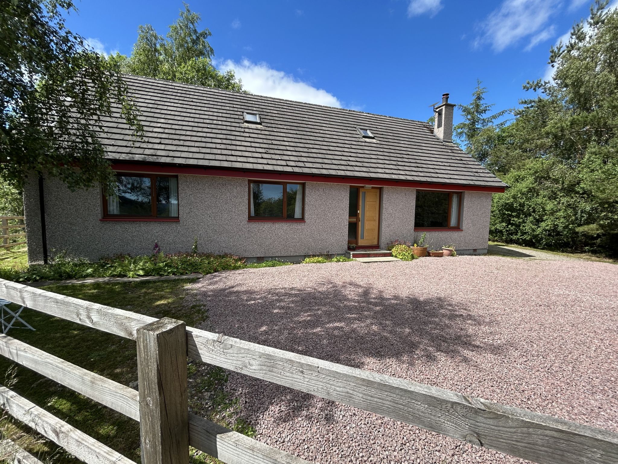 Highland Hilltop Retreat - Buiten