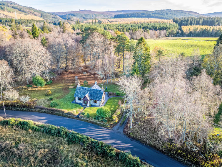 Rose Cottage Accommodation in Loch Ness