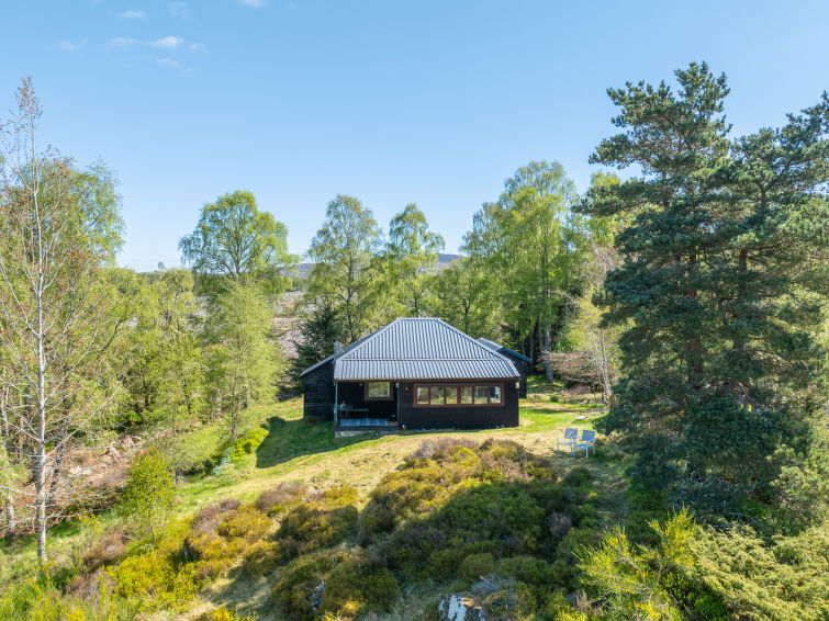 Loch Ness accommodation cottages for rent in Loch Ness apartments to rent in Loch Ness holiday homes to rent in Loch Ness